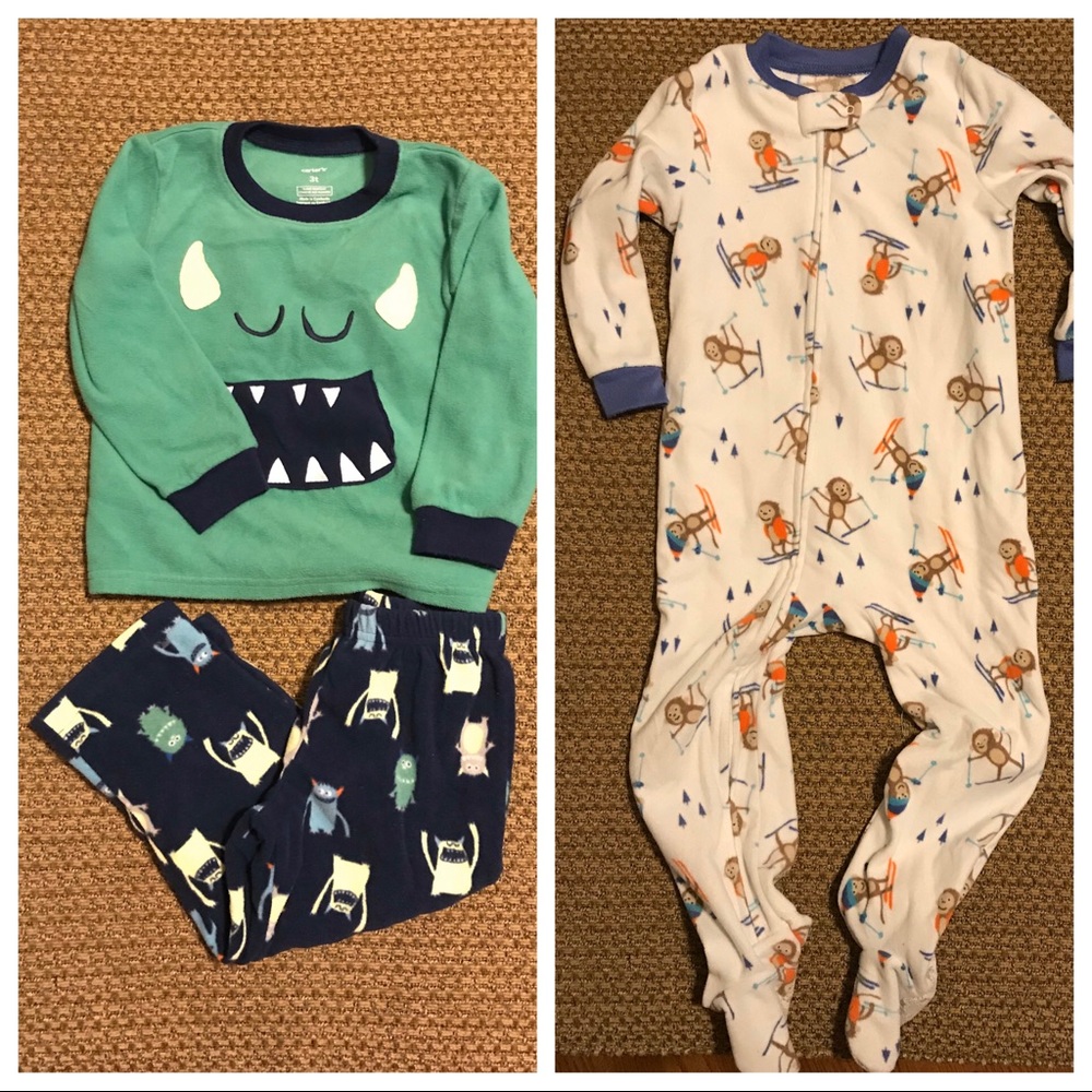2 Pairs of Carter’s 3T Winter Jammies! So Cute!